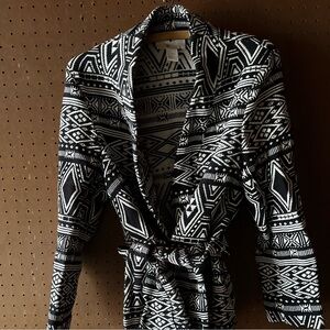 H&M Conscious cardigan jacket sweater geometric southwestern pattern with belt
